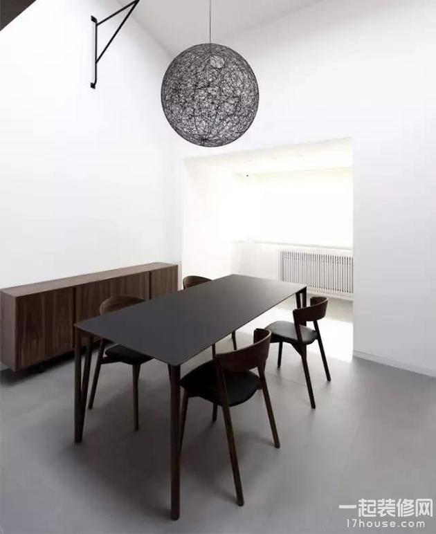 家里用大白墙就显得不值钱吗? 家里用大白墙就显得不值钱吗?